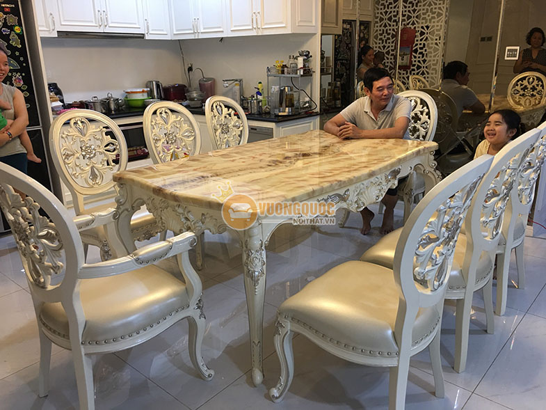 Friday 13th - Ưu đãi quên lợi nhuận tại showroom Vương Quốc Nội Thất